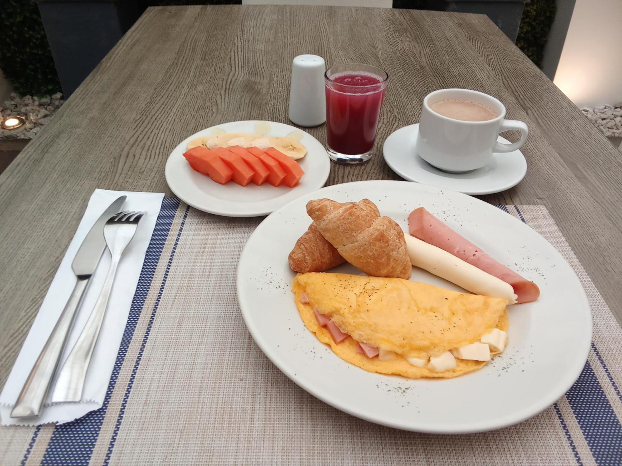Hotel Regine'S Manizales Exteriör bild